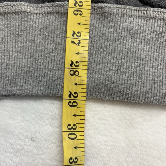 VTG Marquette Golden Eagles CHAMPION Reverse Weave Gray Crew Sweatshirt Size L - Picture 14 of 14